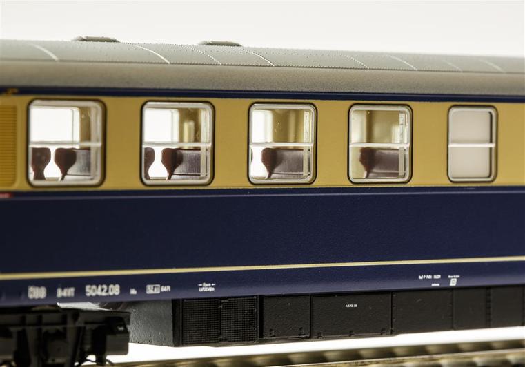 Locomotive Roco 79145 AC Digital Sound – Automotrice ÖBB 5042, époque 4, HO, Neuve