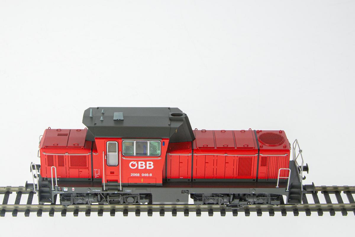 Memoba - Produktdetail Jägerndorfer JA20610 ÖBB Diesellok 2068.046