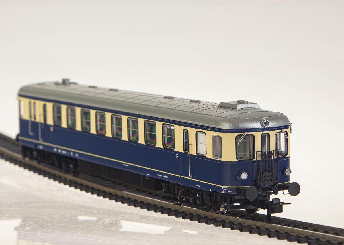 Memoba - Produktdetail Jägerndorfer JA23050 ÖBB Dieseltriebwagen